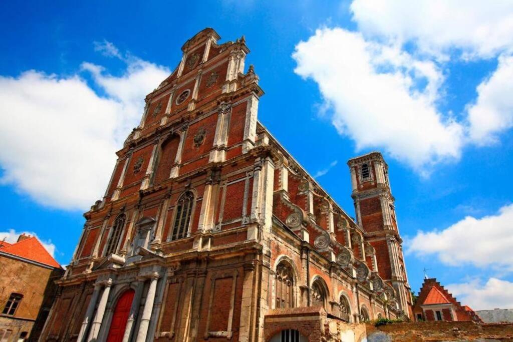 Studio Papillon En Plein Coeur De Ville 圣奥梅尔 外观 照片